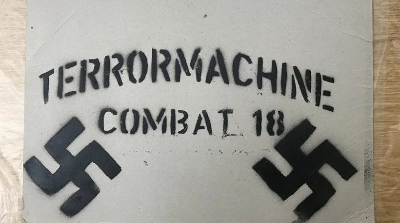 «Combat 18 Hellas»: Στη δημοσιότητα τα ευρήματα από τις γιάφκες